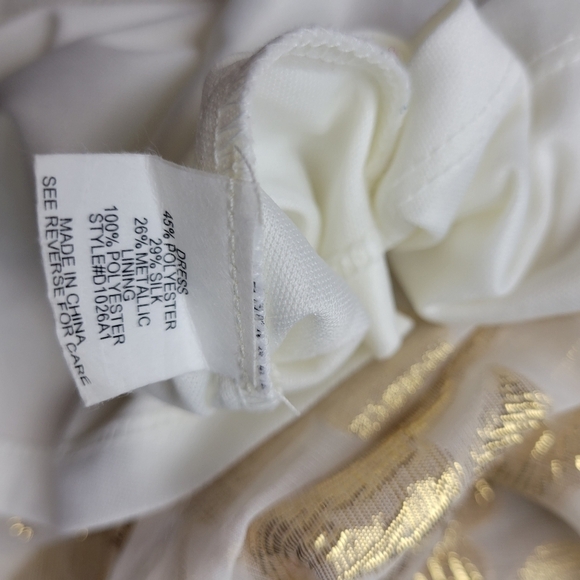 Metallic gold dress - Picture 10 of 11